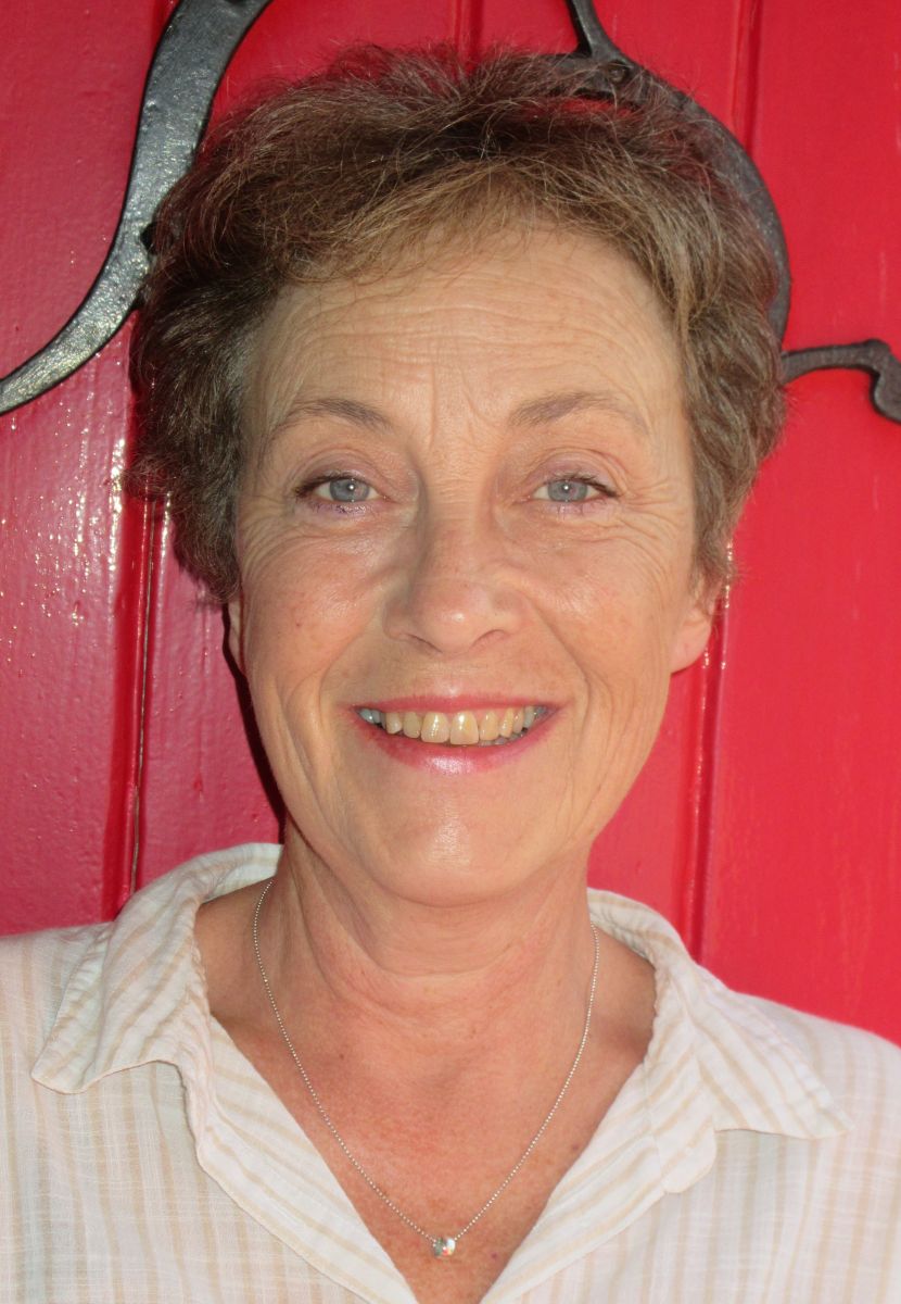 Elaine Topazio image